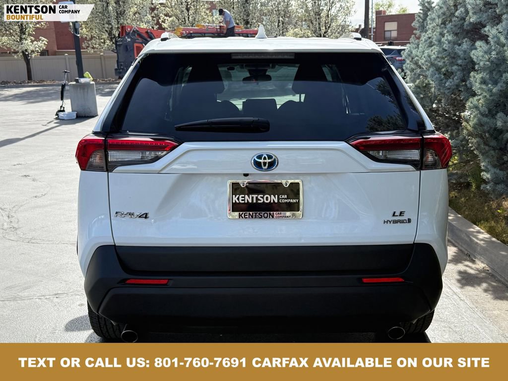 Used 2024 Toyota RAV4 LE image 14