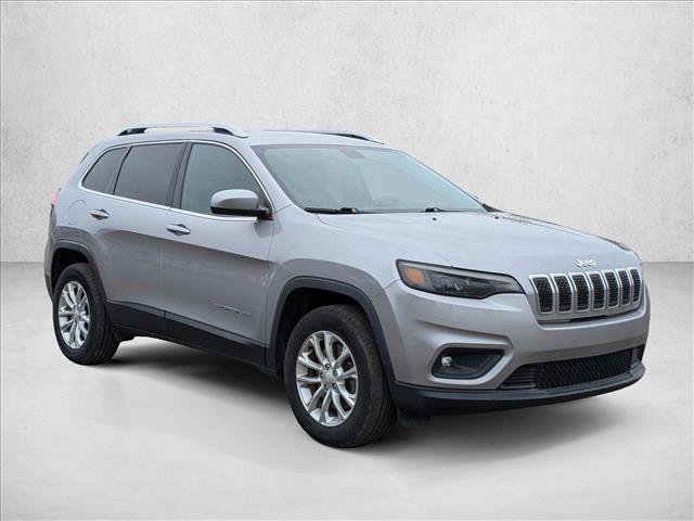 Used 2019 Jeep Cherokee Latitude w/ Popular Appearance Group image 3