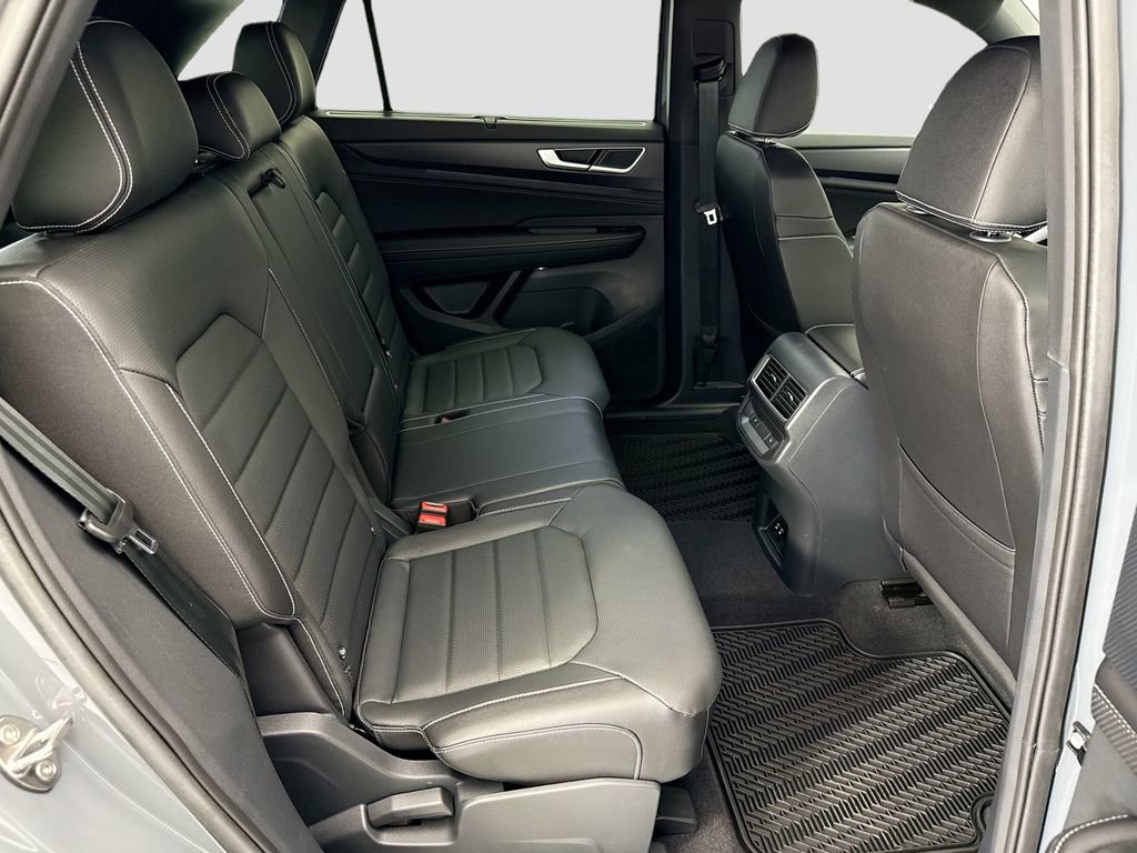 New 2026 Volkswagen Atlas Cross Sport SEL R-Line AWD/4WD image 21