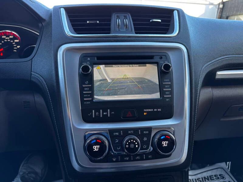 Used 2016 GMC Acadia SLT image 21