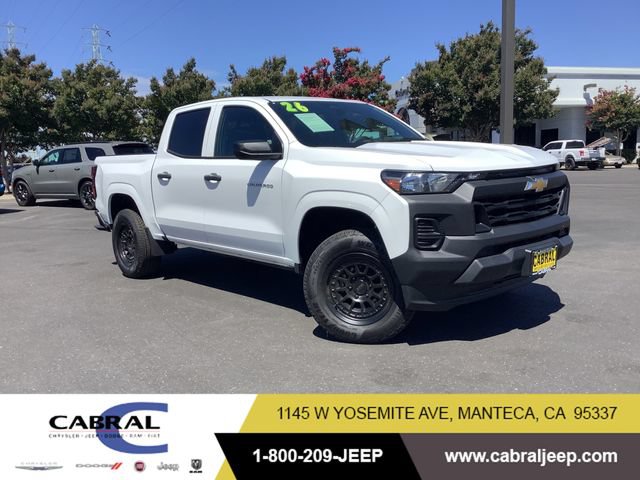 Used 2026 Chevrolet Colorado W/T w/ Advanced Trailering Package RWD image 1