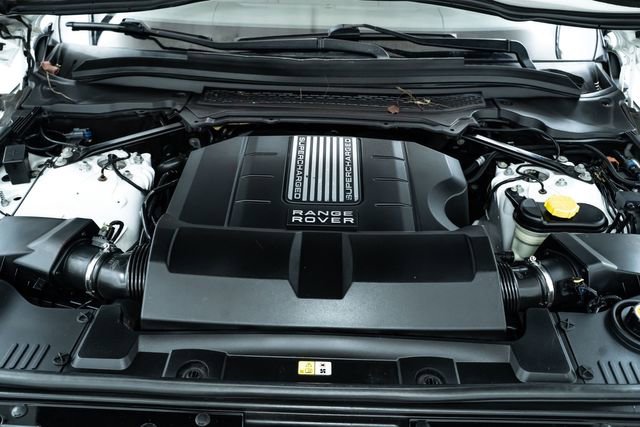 Used 2014 Land Rover Range Rover Supercharged image 35