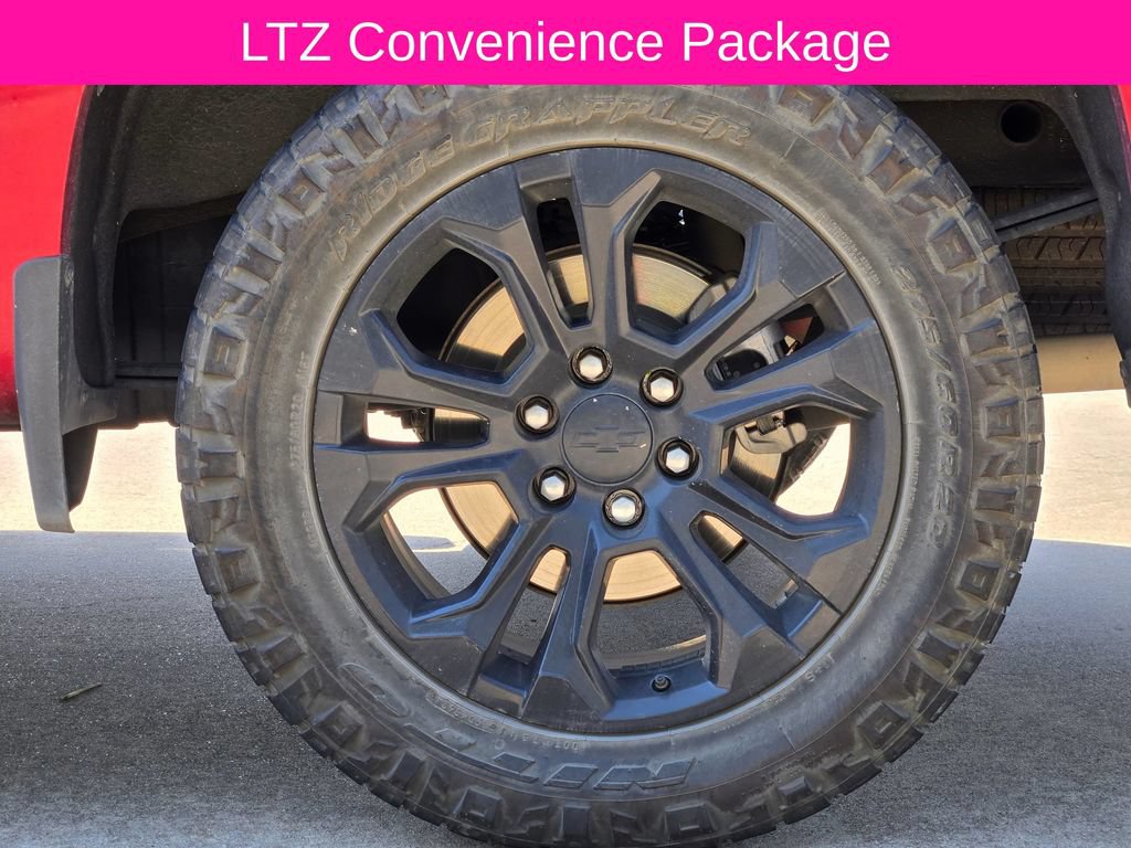 Used 2023 Chevrolet Silverado 1500 LTZ w/ LTZ Convenience Package II AWD/4WD image 12