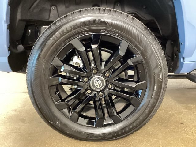 Used 2026 Toyota 4Runner Platinum AWD/4WD image 39