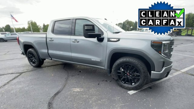Used 2025 GMC Sierra 1500 Elevation AWD/4WD image 2