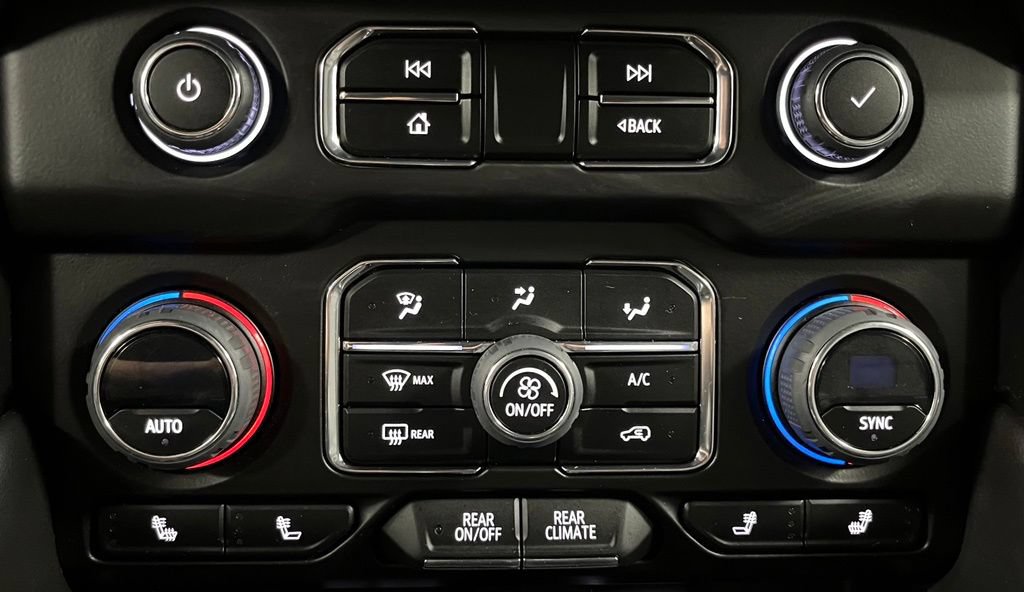 Used 2023 Chevrolet Tahoe RST AWD/4WD image 38