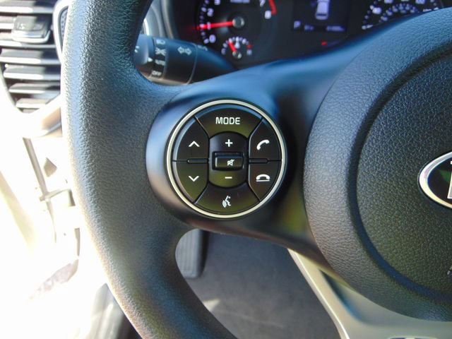 Used 2021 Kia Soul LX FWD image 18