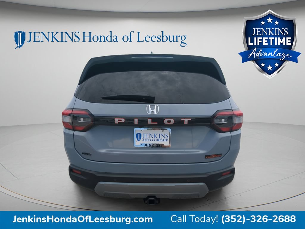 New 2026 Honda Pilot TrailSport image 5