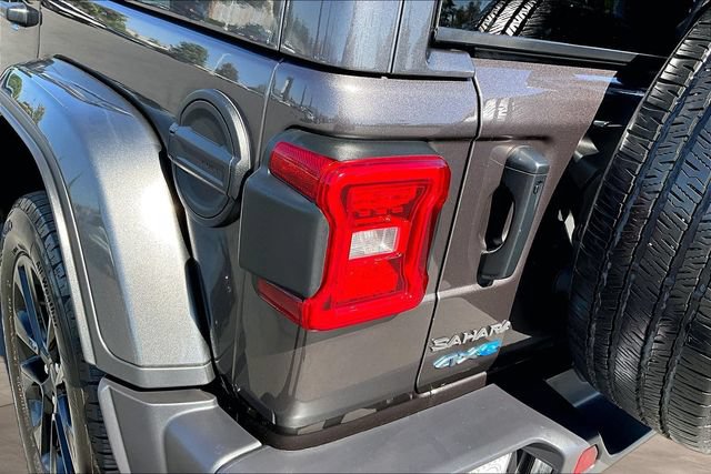 Used 2025 Jeep Wrangler Unlimited Sahara AWD/4WD image 22
