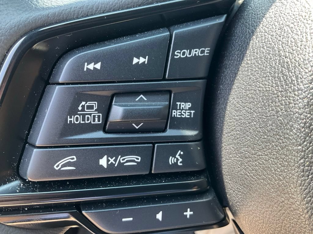 Used 2026 Subaru Outback Limited AWD/4WD image 21