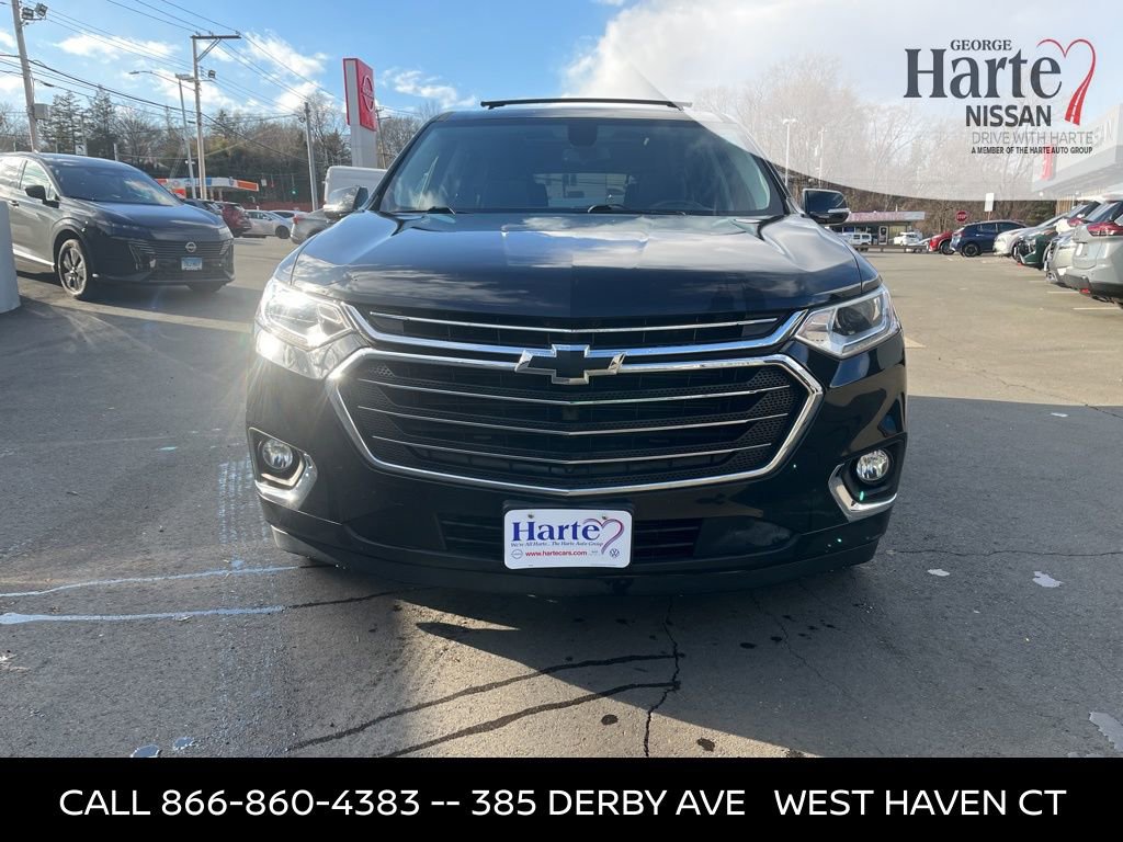 Used 2019 Chevrolet Traverse LT w/ LT Premium Package AWD/4WD image 1