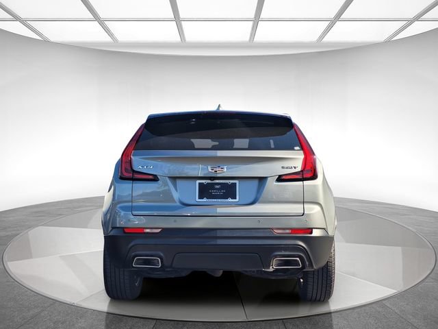 Certified 2023 Cadillac XT4 Luxury w/ Cold Weather Package FWD image 5