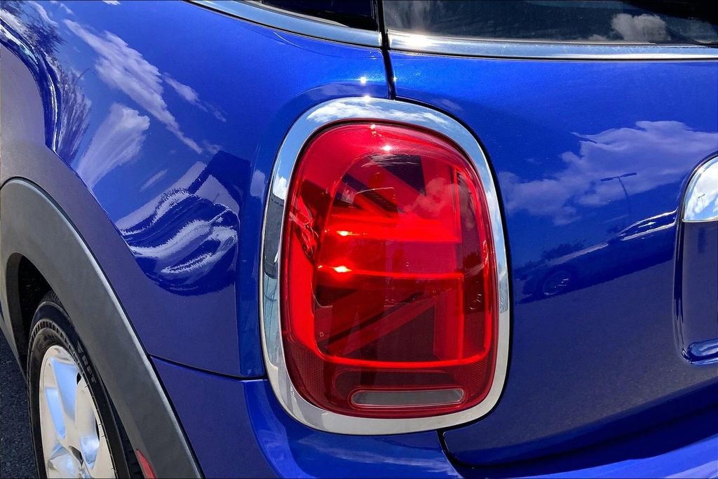 Used 2019 MINI Cooper 2-Door Hardtop w/ Signature Upholstery Package FWD image 26