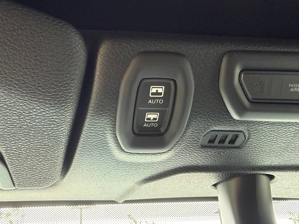 Used 2023 Jeep Wrangler Unlimited Rubicon 4xe w/ Cold Weather Group AWD/4WD image 32