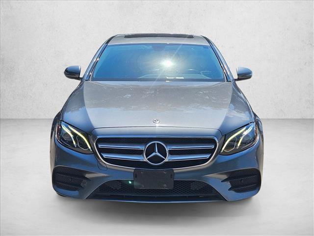 Used 2018 Mercedes-Benz E 300 image 2