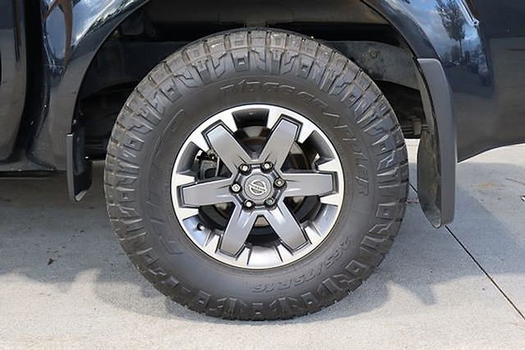 Used 2021 Nissan Frontier PRO-4X w/ Pro-4x Utility Package AWD/4WD image 39
