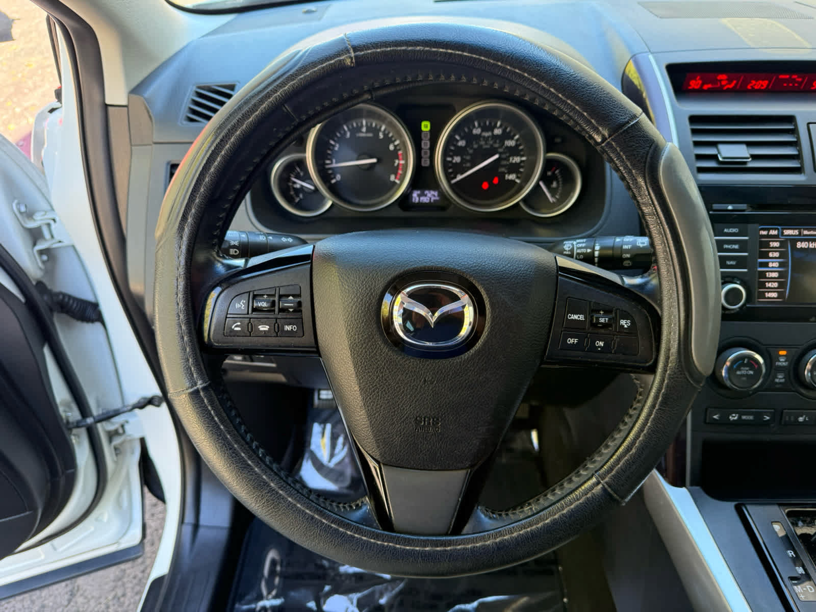 Used 2014 MAZDA CX-9 Grand Touring w/ GT Technology Package FWD image 2