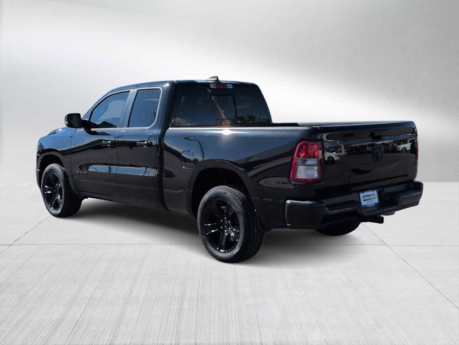 Used 2023 RAM 1500 Big Horn image 6