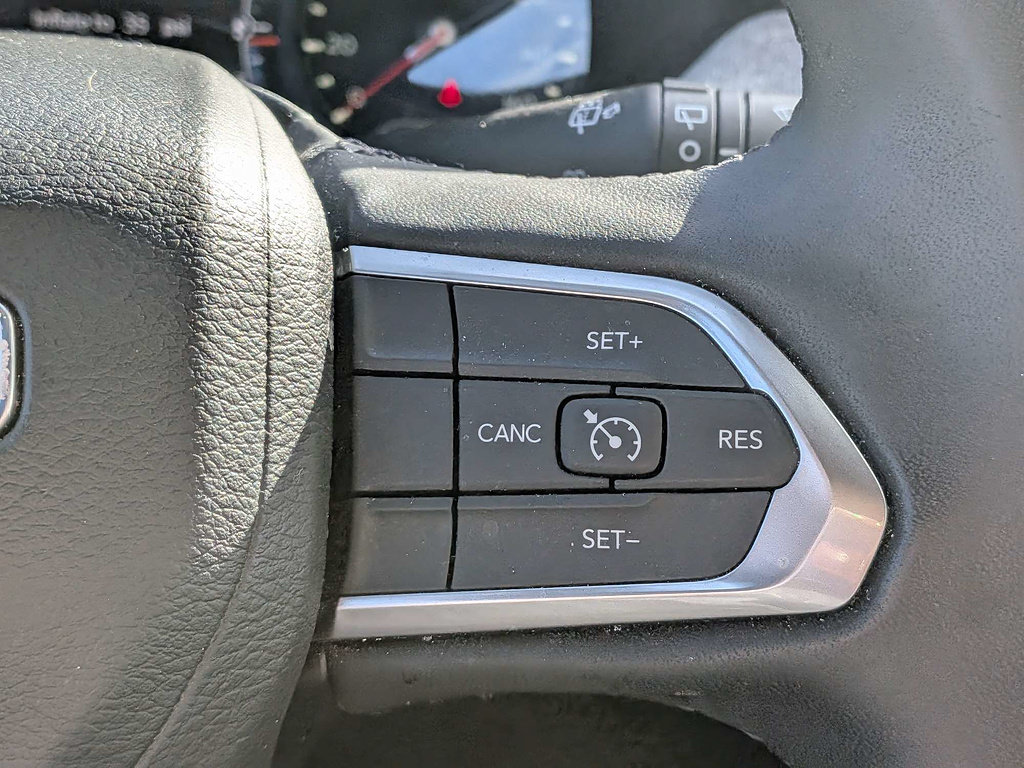 Certified 2024 Jeep Compass Latitude AWD/4WD image 26