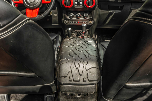 Used 2014 Jeep Wrangler Unlimited Rubicon AWD/4WD image 42