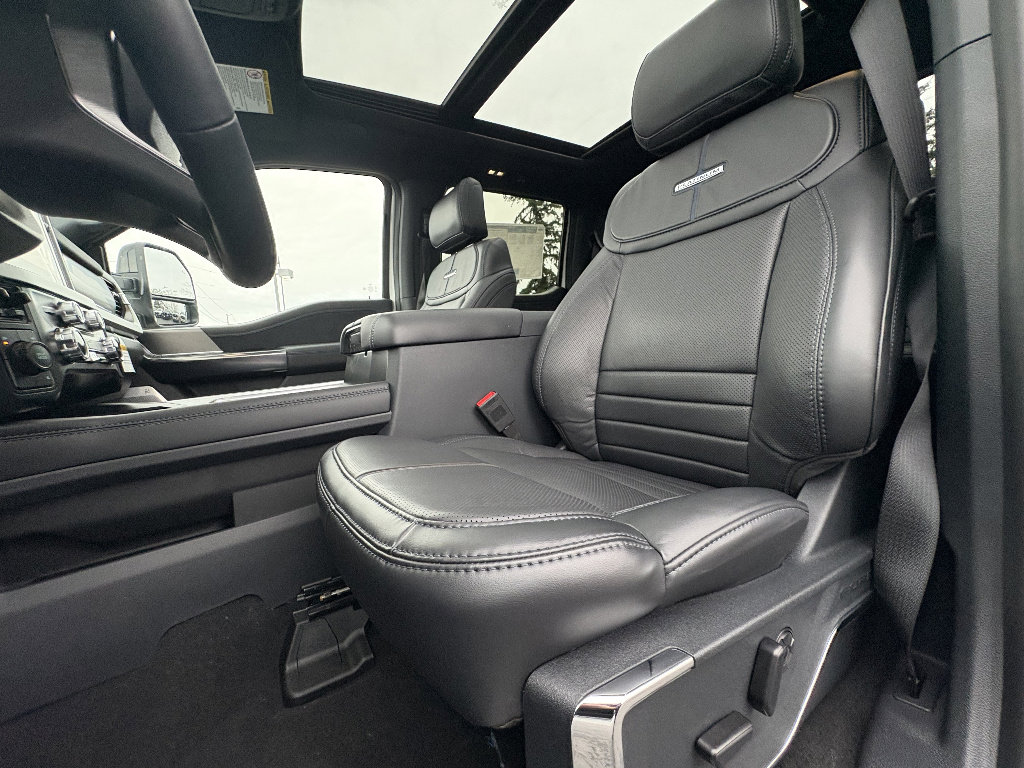 New 2026 Ford F450 Platinum w/ FX4 Off-Road Package image 20