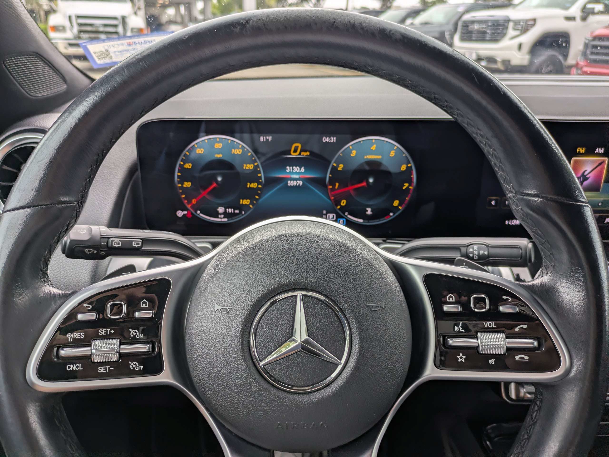 Used 2022 Mercedes-Benz GLB 250 4MATIC image 26