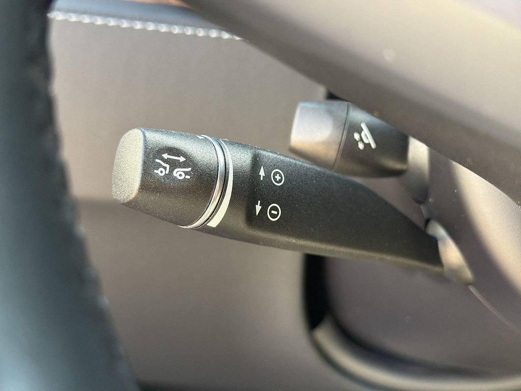 Used 2020 Tesla Model X Performance AWD/4WD image 16