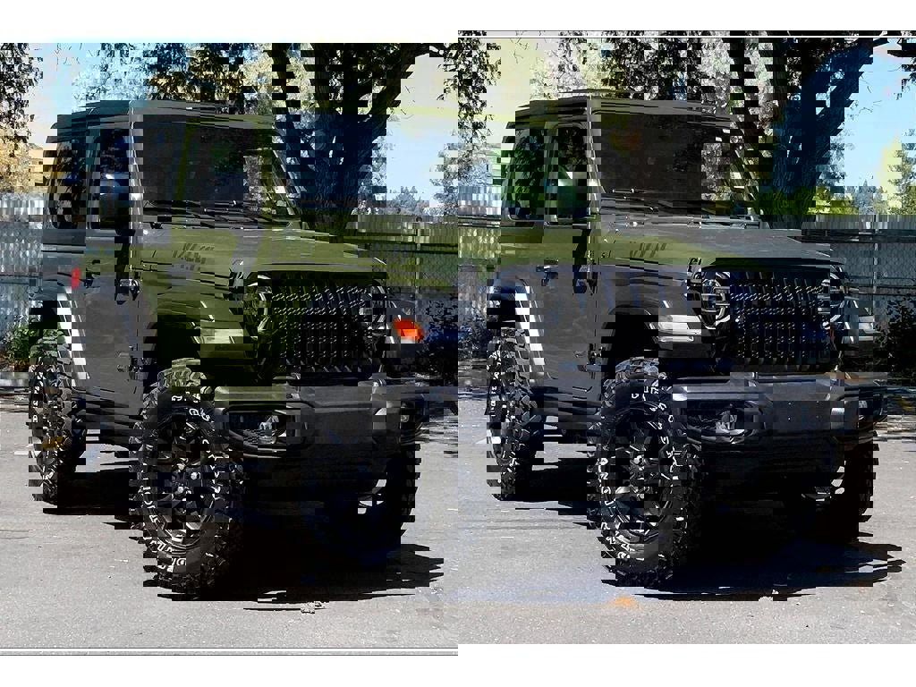 Used 2022 Jeep Wrangler Willys image 2