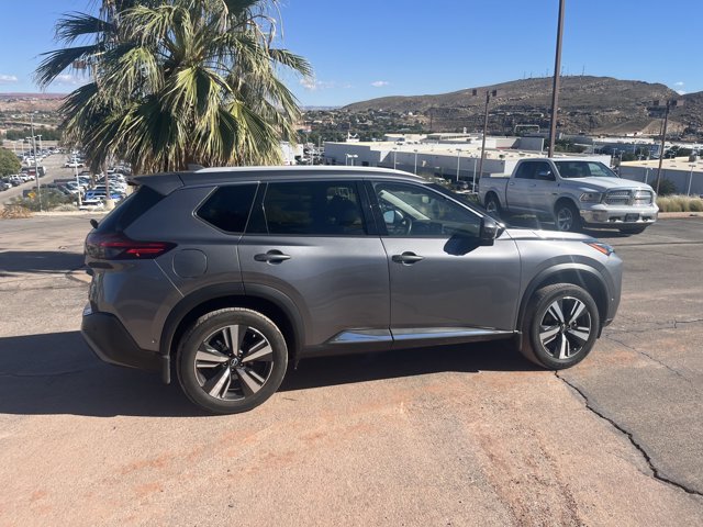 Used 2023 Nissan Rogue SL w/ SL Premium Package FWD image 8