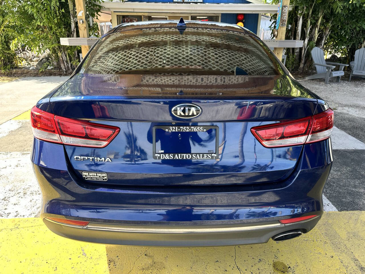 Used 2017 Kia Optima LX image 6