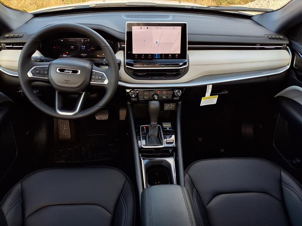 New 2026 Jeep Compass Limited image 5
