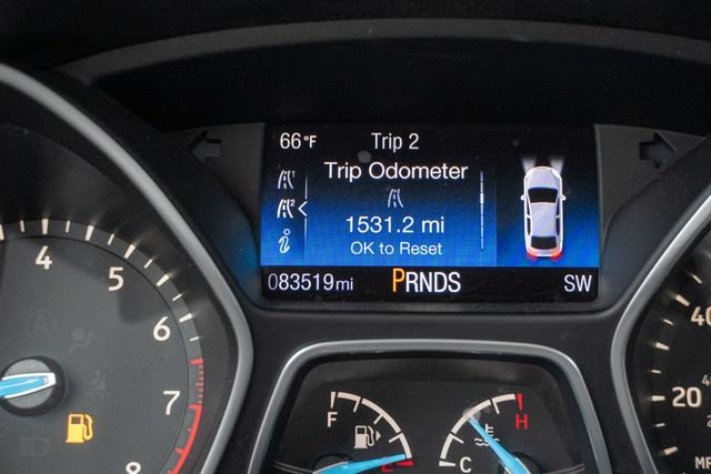 Used 2017 Ford Focus Titanium FWD image 33