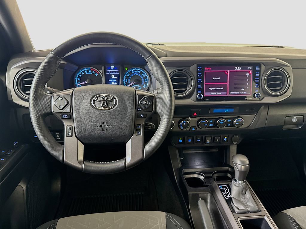 Used 2022 Toyota Tacoma TRD Off-Road w/ Technology Package AWD/4WD image 21