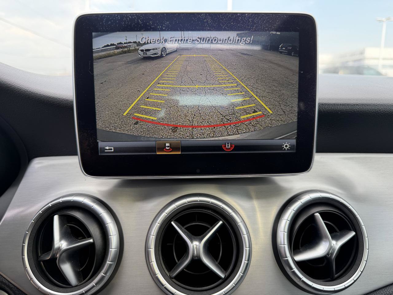 Used 2015 Mercedes-Benz CLA 250 image 24