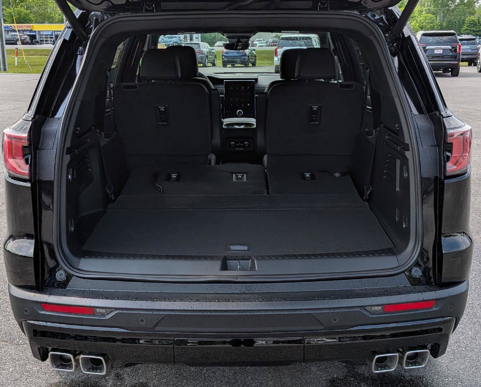 New 2026 GMC Acadia Elevation w/ Black Edition AWD/4WD image 10