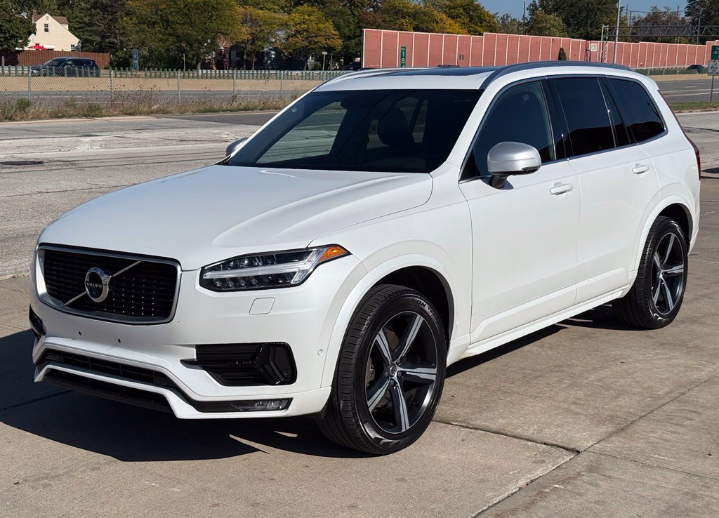 Used 2018 Volvo XC90 T6 R-Design w/ Convenience Package