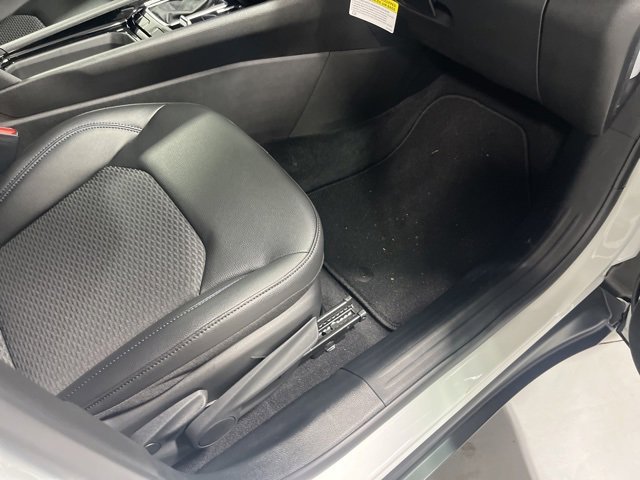 New 2026 Jeep Compass Latitude image 19