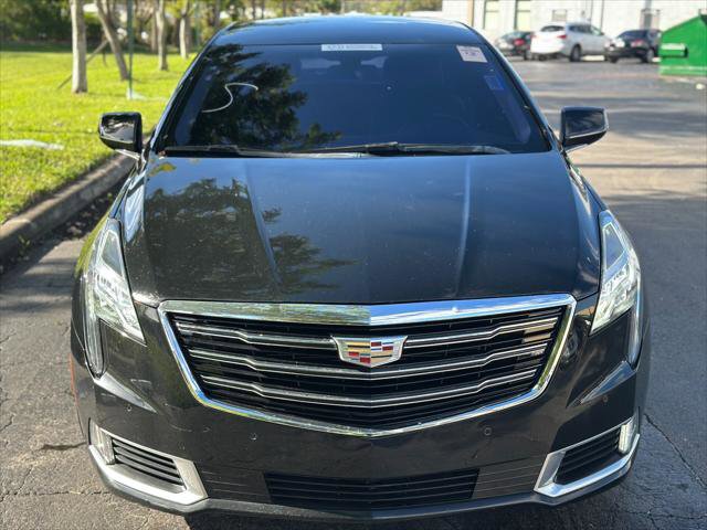 Used 2019 Cadillac XTS Luxury image 3