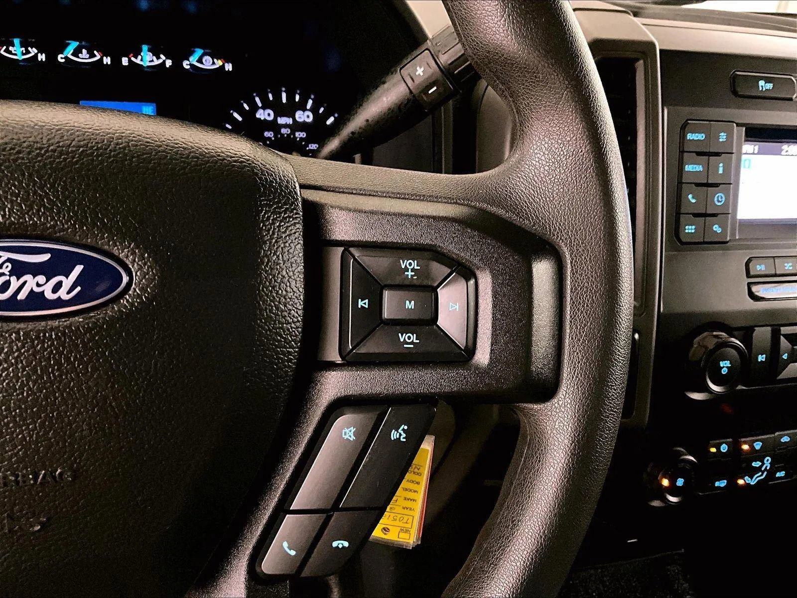 Used 2022 Ford F350 XL w/ Power Equipment Group AWD/4WD image 18