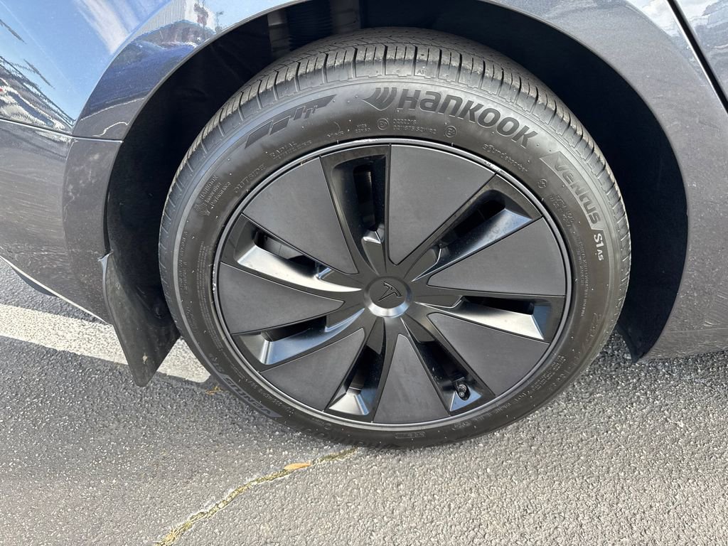 Used 2025 Tesla Model 3 Long Range image 18