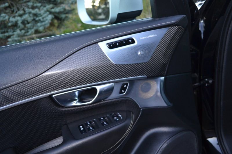 Used 2019 Volvo XC90 T6 R-Design w/ Protection Package image 16