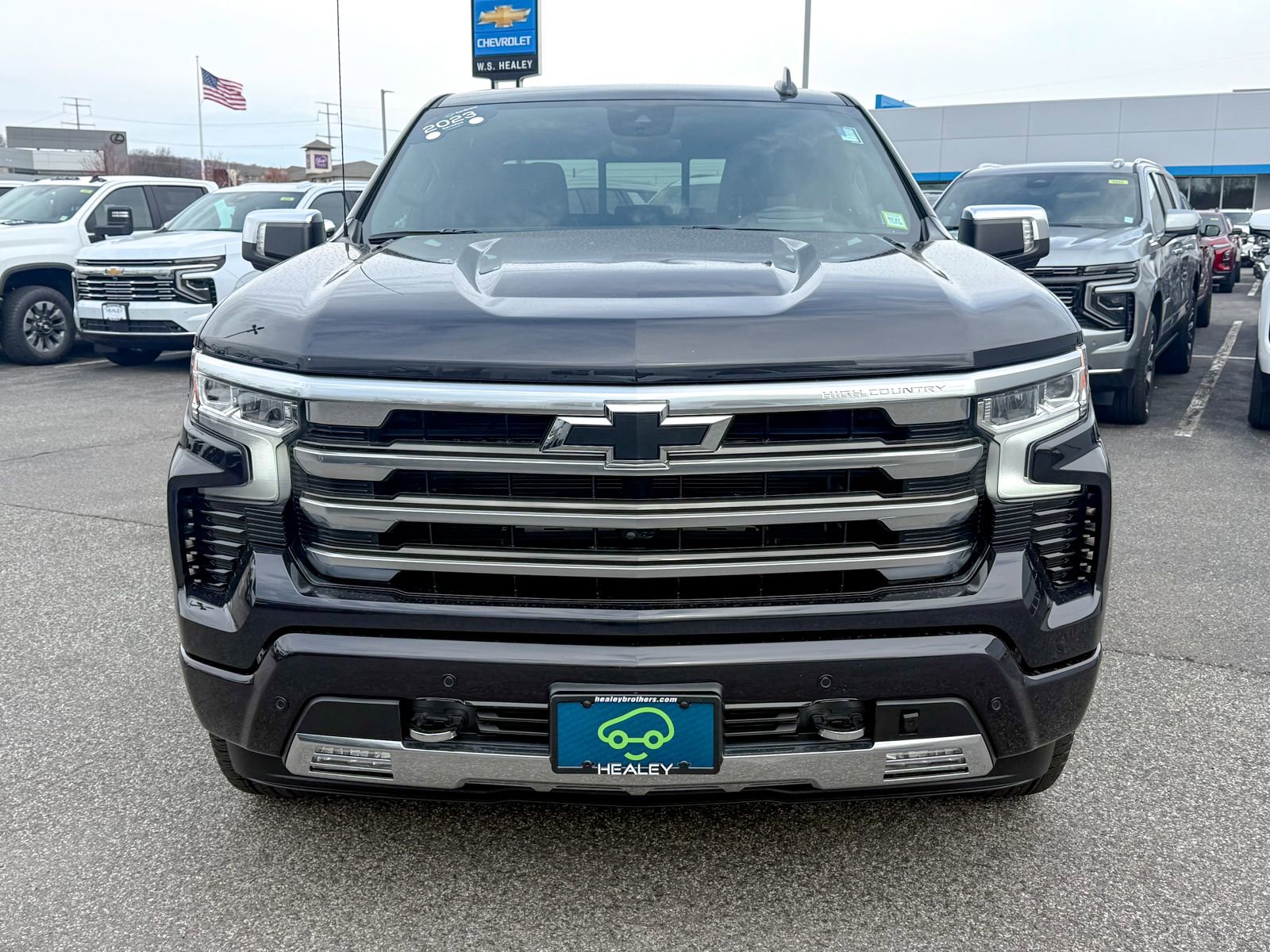 Certified 2023 Chevrolet Silverado 1500 High Country w/ High Country Premium Package image 2