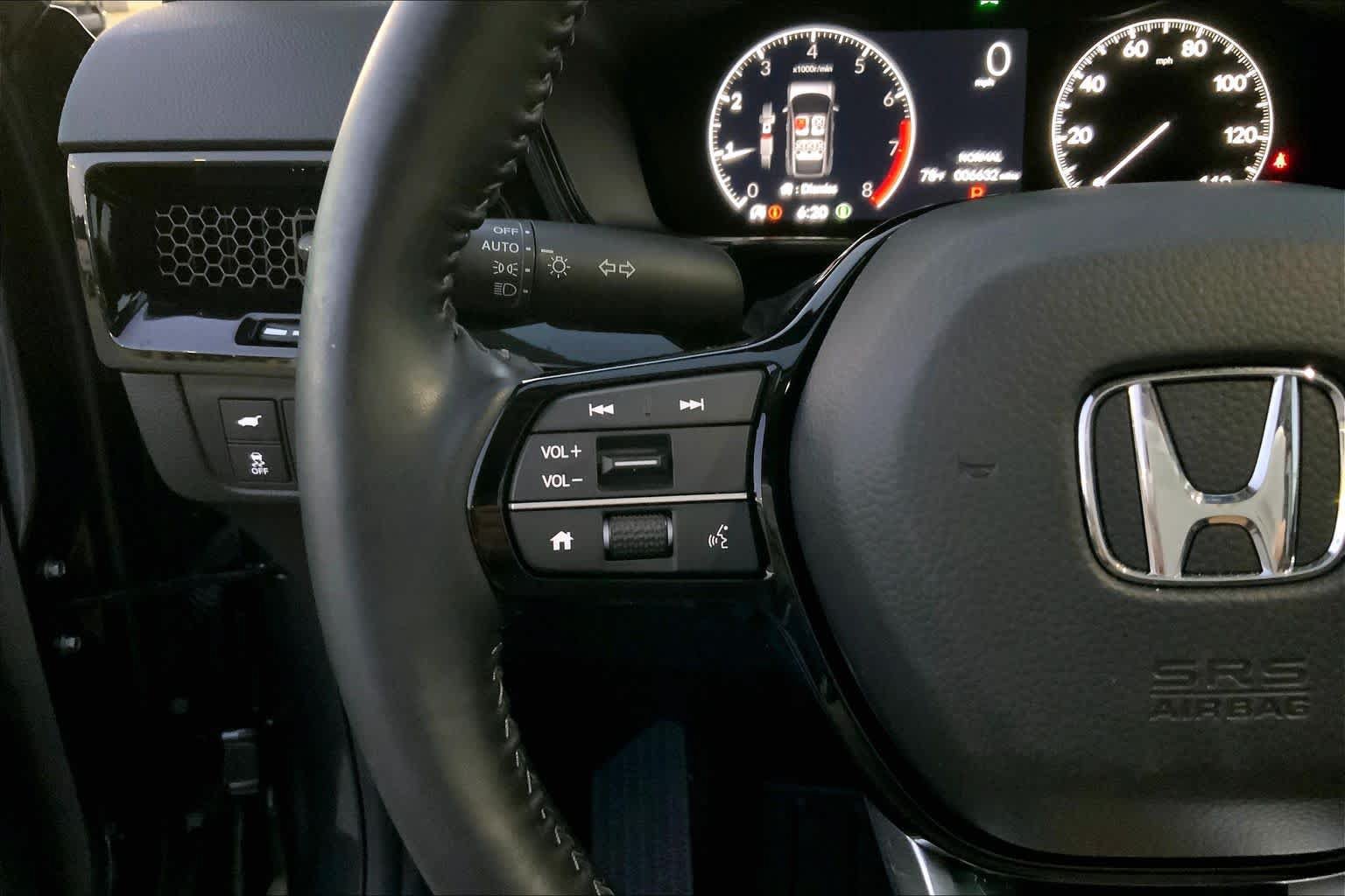 Used 2025 Honda CR-V EX-L image 23