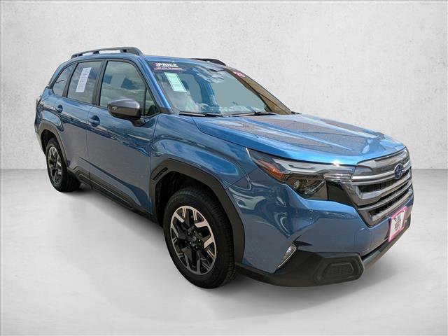 Certified 2025 Subaru Forester Premium w/ Convenience Package #1 AWD/4WD image 3