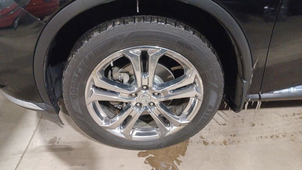 Used 2017 Nissan Murano Platinum w/ Platinum Technology Package image 3