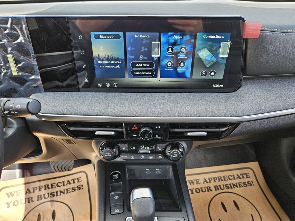 New 2026 Nissan Kicks SV w/ Cold Weather Package image 10