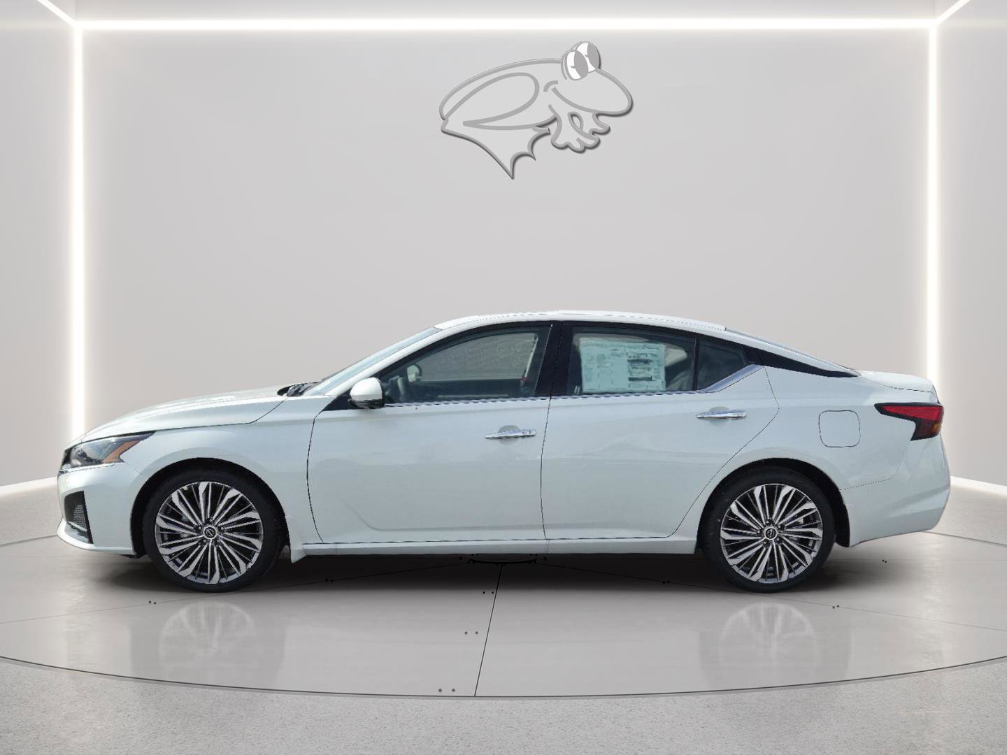 New 2025 Nissan Altima 2.5 SL image 8