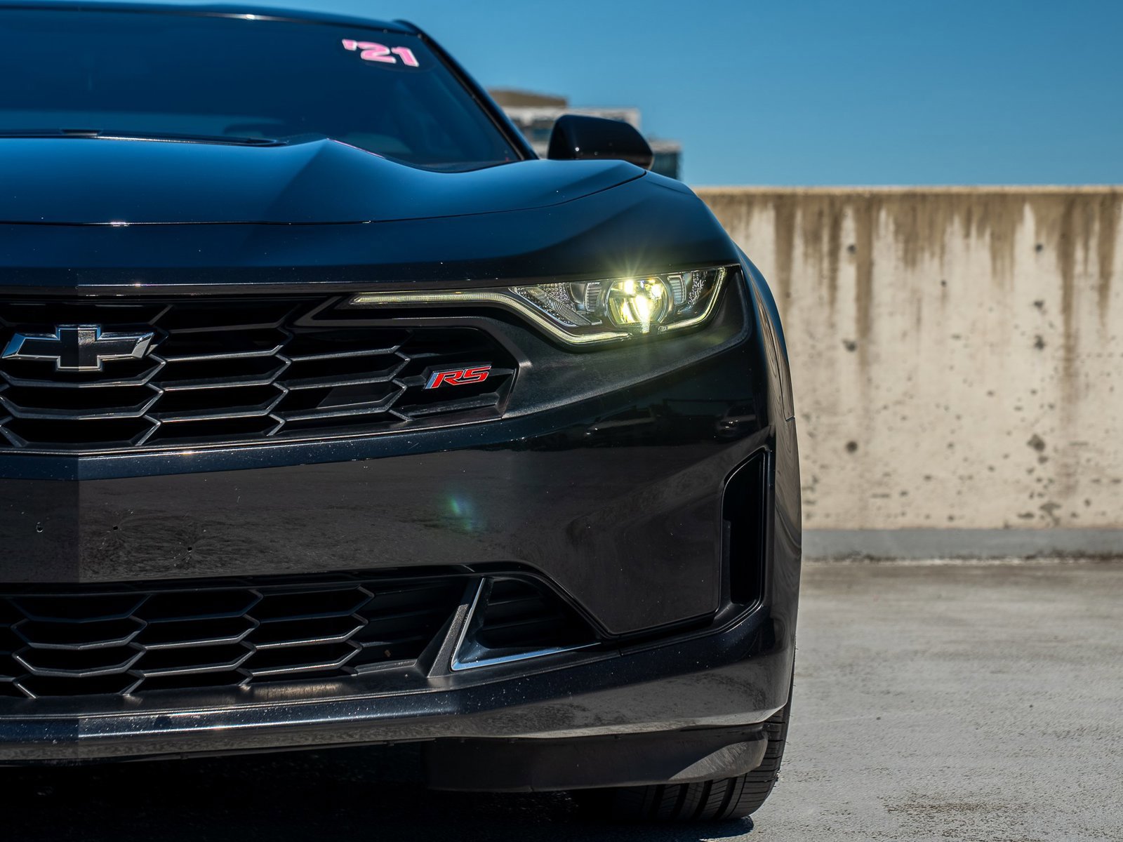 Used 2021 Chevrolet Camaro LT w/ RS Package RWD image 8