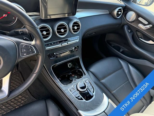 Used 2018 Mercedes-Benz GLC 300 4MATIC image 4