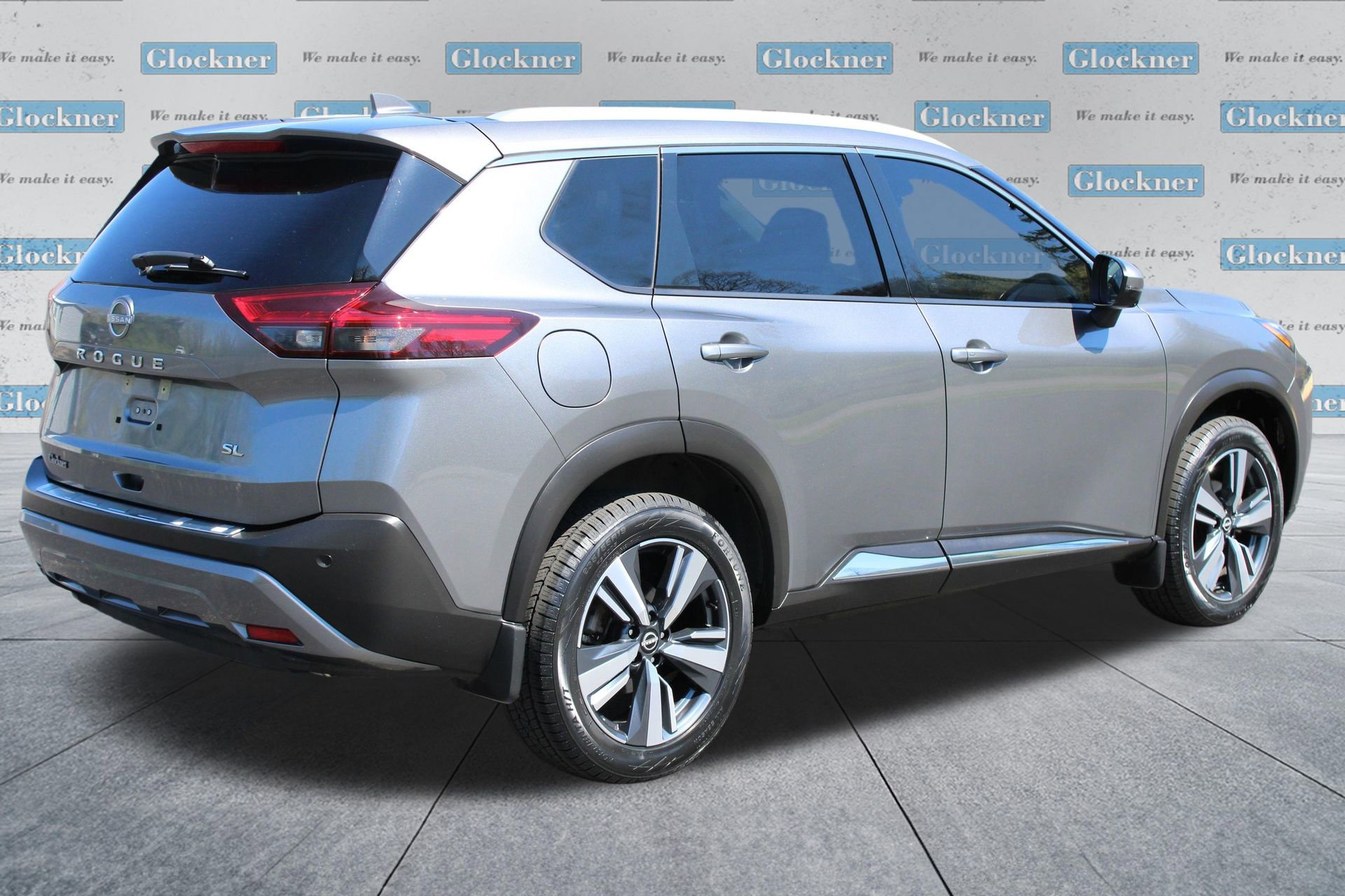 Used 2023 Nissan Rogue SL FWD image 6